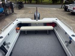 2018 QUINTREX 481 Fishabout