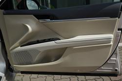 2020 Toyota Camry SL