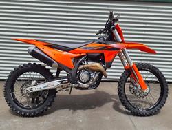 2025 KTM 250 SX-F SX-F Orange