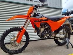 2025 KTM 250 SX-F SX-F Orange