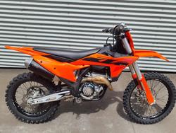 2025 KTM 250 SX-F SX-F Orange