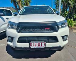 2017 Toyota Hilux SR5