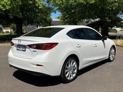 2015 Mazda 3 SP25