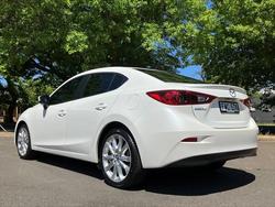 2015 Mazda 3 SP25