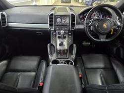 2013 Porsche Cayenne GTS