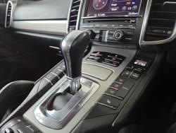 2013 Porsche Cayenne GTS
