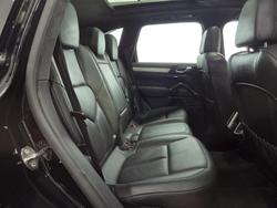 2013 Porsche Cayenne GTS