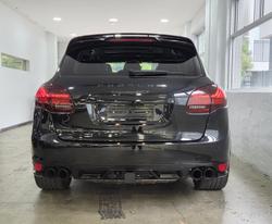 2013 Porsche Cayenne GTS
