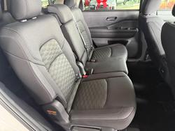 2024 Nissan Pathfinder ST-L