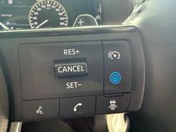 2024 Nissan Pathfinder ST-L