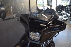 2025 Harley-davidson FLHXU STREET GLIDE ULTRA (117) VIVID BLACK