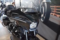 2025 Harley-davidson FLHXU STREET GLIDE ULTRA (117) VIVID BLACK