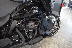 2025 Harley-davidson FLHXU STREET GLIDE ULTRA (117) VIVID BLACK