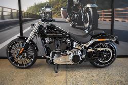 2025 Harley-davidson FXBR BREAKOUT (117) VIVID BLACK