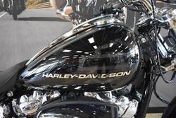2025 Harley-davidson FXBR BREAKOUT (117) VIVID BLACK