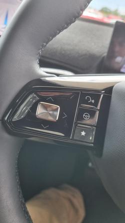 2023 MG MG4 Essence 64