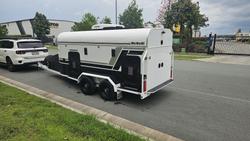 2025 McNeill 4 Dog Super Deluxe