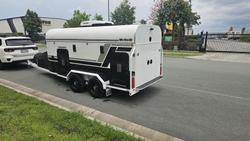 2025 McNeill 4 Dog Super Deluxe