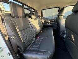 2025 Nissan Navara PRO-4X