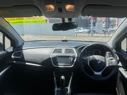 2014 Suzuki S-Cross GLX