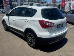 2014 Suzuki S-Cross GLX