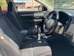 2017 Mitsubishi Outlander LS