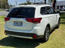 2017 Mitsubishi Outlander LS