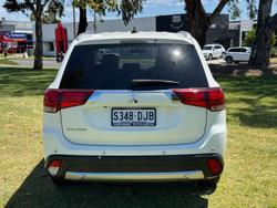2017 Mitsubishi Outlander LS ZK MY17 White