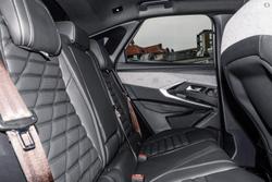 2025 Peugeot 3008 GT Premium Hybrid