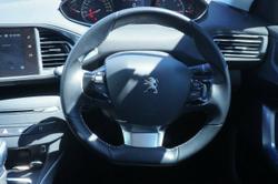 2018 Peugeot 308 Allure