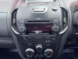 2015 Isuzu D-MAX SX MY15 4x2 Splash White