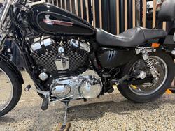 2010 Harley-Davidson XL1200C SPORTSTER CUSTOM Black