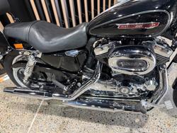 2010 Harley-Davidson XL1200C SPORTSTER CUSTOM Black