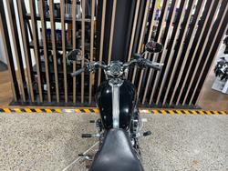 2010 Harley-Davidson XL1200C SPORTSTER CUSTOM Black