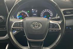 2022 Toyota Kluger GX