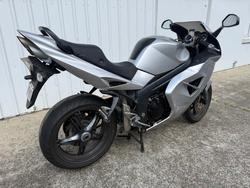 Triumph 2005 SPRINT ST ABS SILVER