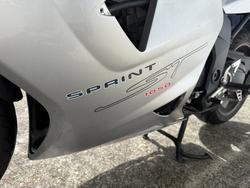 Triumph 2005 SPRINT ST ABS SILVER