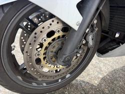 Triumph 2005 SPRINT ST ABS SILVER