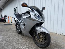 Triumph 2005 SPRINT ST ABS SILVER