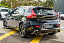 2014 Volvo V40 T5 R-Design