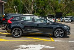 2014 Volvo V40 T5 R-Design