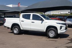 2018 Mitsubishi Triton GLX ADAS