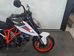 2017 Ktm 1290 SUPER DUKE R Orange