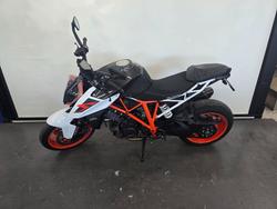 2017 Ktm 1290 SUPER DUKE R Orange