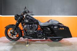 2025 Harley-davidson FLHRXS ROAD KING SPECIAL VIVID BLACK