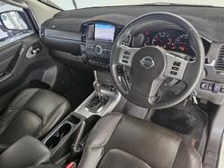 2012 Nissan Navara ST-X