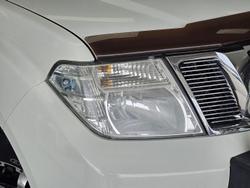 2012 Nissan Navara ST-X