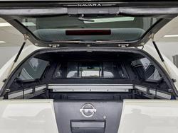 2012 Nissan Navara ST-X