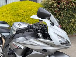 2006 Honda CBR1000RR (FIREBLADE) Silver
