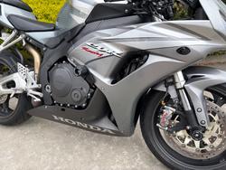 2006 Honda CBR1000RR (FIREBLADE) Silver